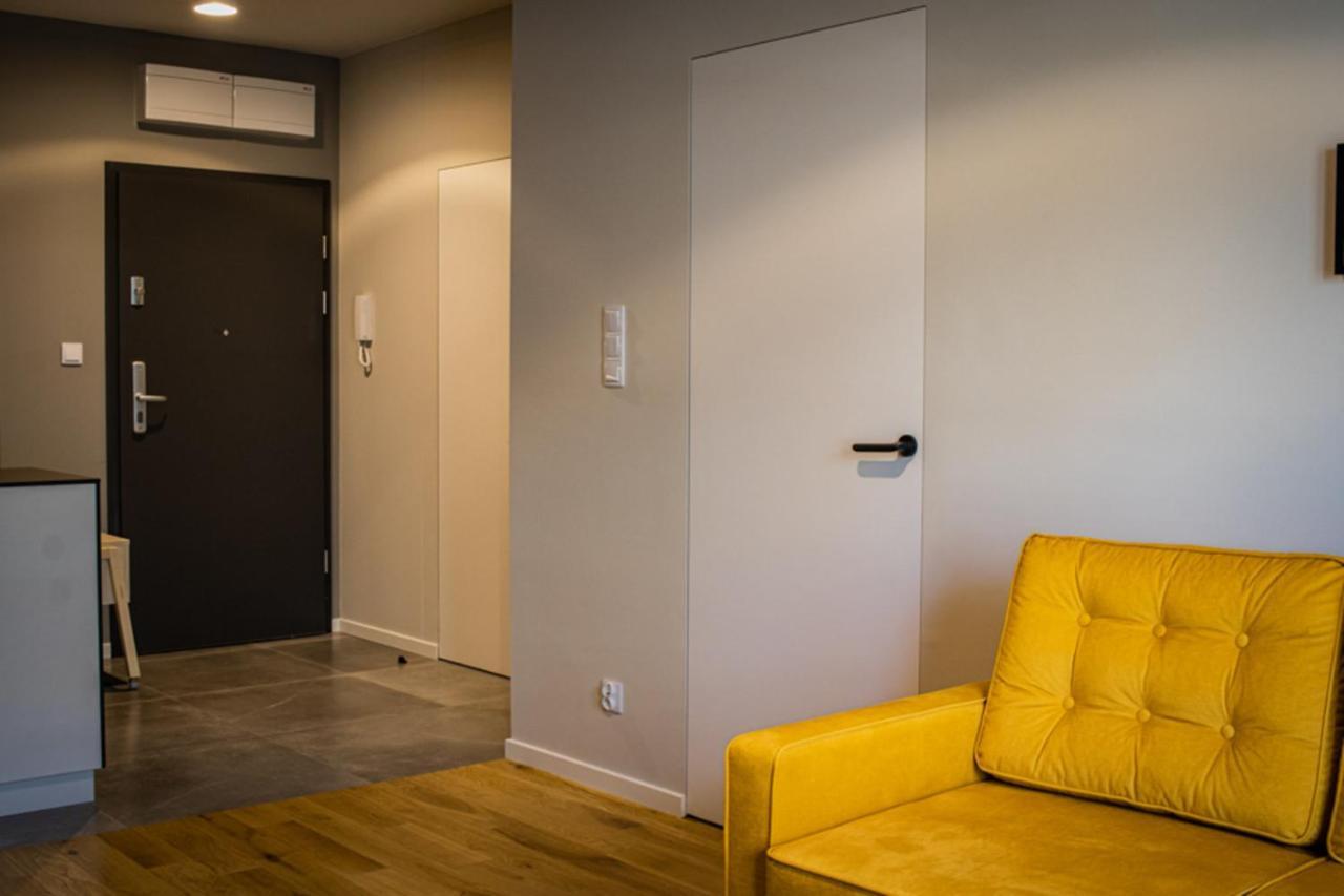 Urban Space Apartament 80 - Free Parking Вроцлав Екстер'єр фото